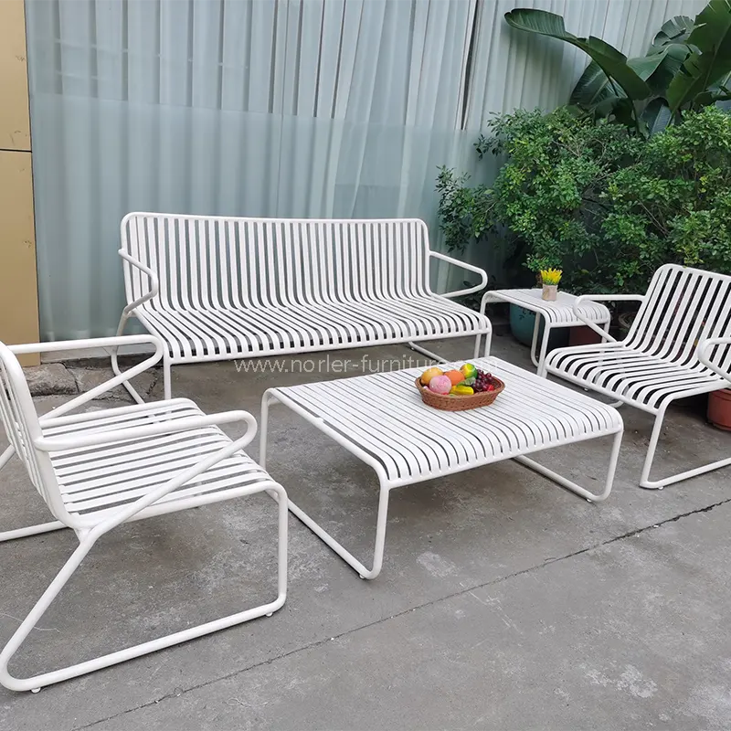 Können Outdoor-Sofas im Winter weggelassen werden?