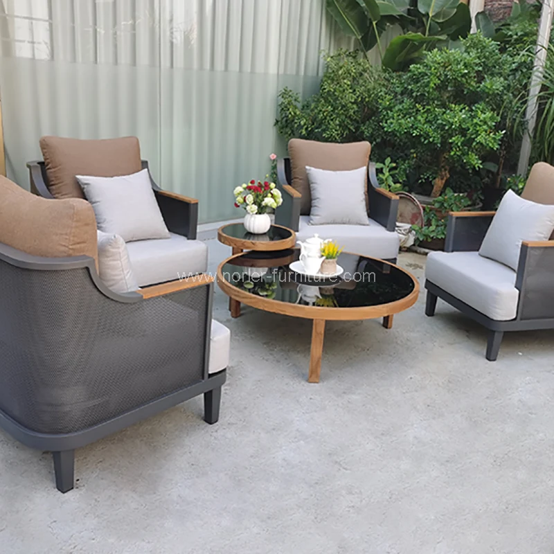 Mode -Outdoor -Sofa Aluminiumrahmen gepolsterte Sessel