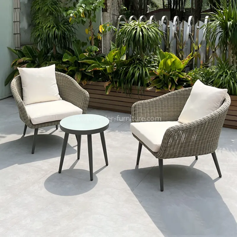 Freizeit im Freien Aluminiumrahmen Pe Rattan Balkon Set