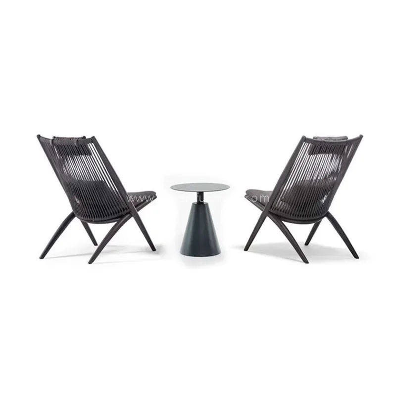 Modernes einfaches Außenbalkon -Set im Freien im Freien