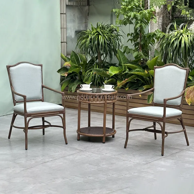 Aluminiumholzholz -Holz Getreide Pe Rattan Balkon Set