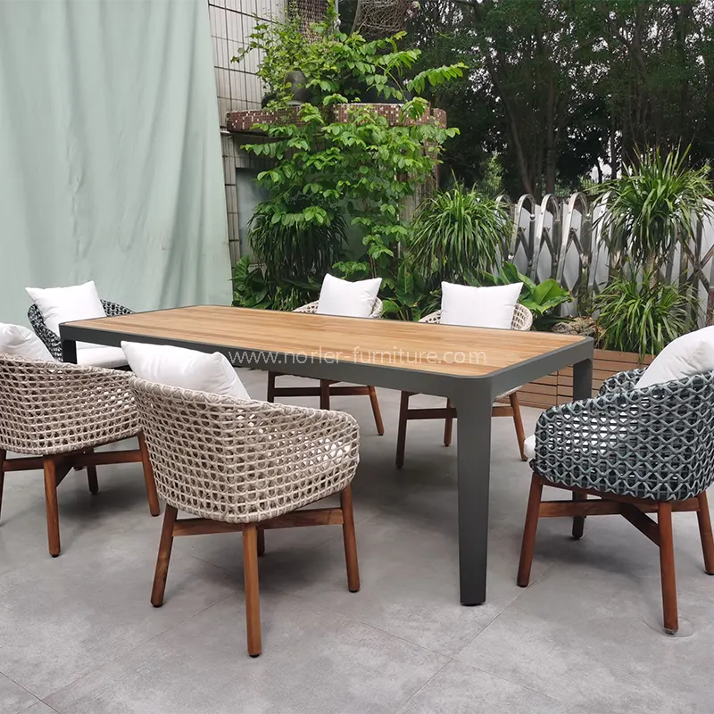 Outdoor -Teakaluminiumrahmen Pe Rattan Ess -Set
